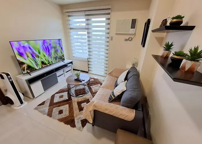 Roomy 1br Balcony-40sqm-4px-pet-parking-moa,picc,wtc,ccp *