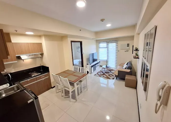 Roomy 1Br Balcony -40Sqm -Pet -Parking -Moa,Picc,Wtc,Ccp,Airport * مانيلا