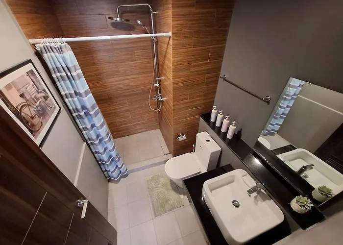 بيت للعطل Roomy 1Br Balcony -40Sqm -Pet -Parking -Moa,Picc,Wtc,Ccp,Airport *