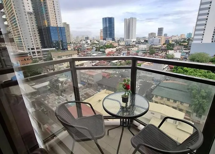 Roomy 1br Balcony-40sqm-4px-pet-parking-moa,picc,wtc,ccp Hébergement de vacances Manille
