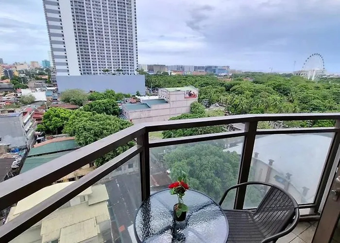 Hébergement de vacances Roomy 1br Balcony-40sqm-4px-pet-parking-moa,picc,wtc,ccp Manille