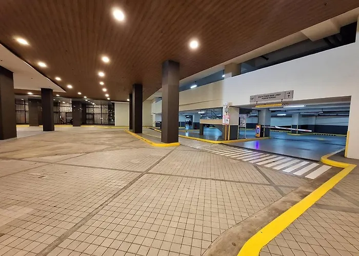 Hébergement de vacances Roomy 1br Balcony-40sqm-4px-pet-parking-moa,picc,wtc,ccp