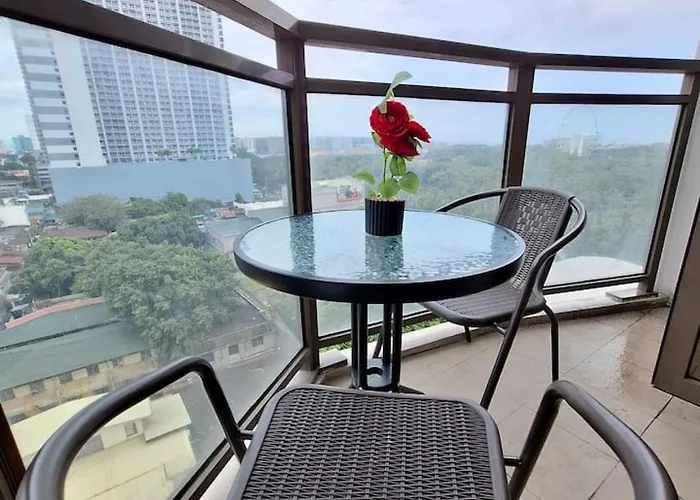 Roomy 1br Balcony-40sqm-4px-pet-parking-moa,picc,wtc,ccp Hébergement de vacances Manille