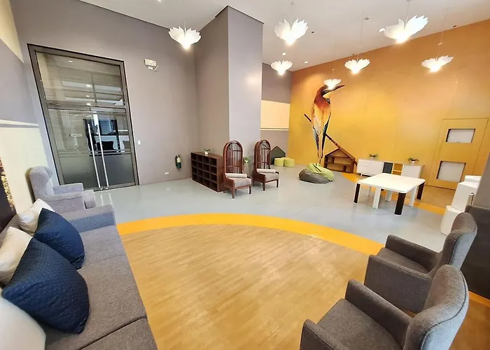 Hébergement de vacances Roomy 1br Balcony-40sqm-4px-pet-parking-moa,picc,wtc,ccp Manille