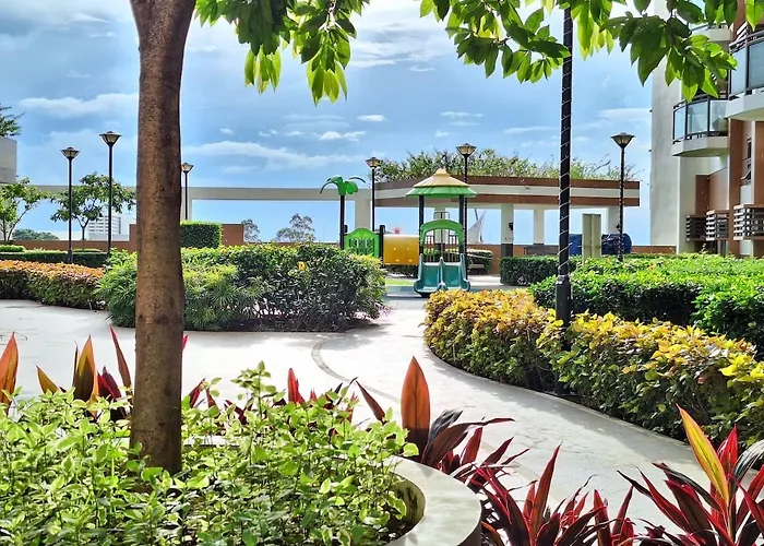 Hébergement de vacances Roomy 1br Balcony-40sqm-4px-pet-parking-moa,picc,wtc,ccp Manille