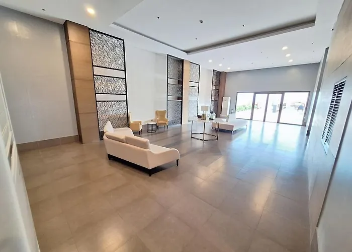 Hébergement de vacances Roomy 1br Balcony-40sqm-4px-pet-parking-moa,picc,wtc,ccp *