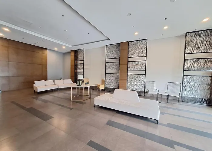 Roomy 1br Balcony-40sqm-4px-pet-parking-moa,picc,wtc,ccp Hébergement de vacances Manille