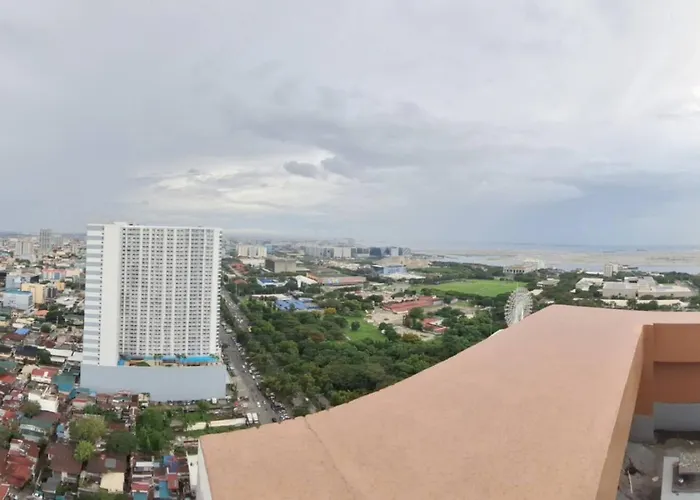 Roomy 1br Balcony-40sqm-4px-pet-parking-moa,picc,wtc,ccp